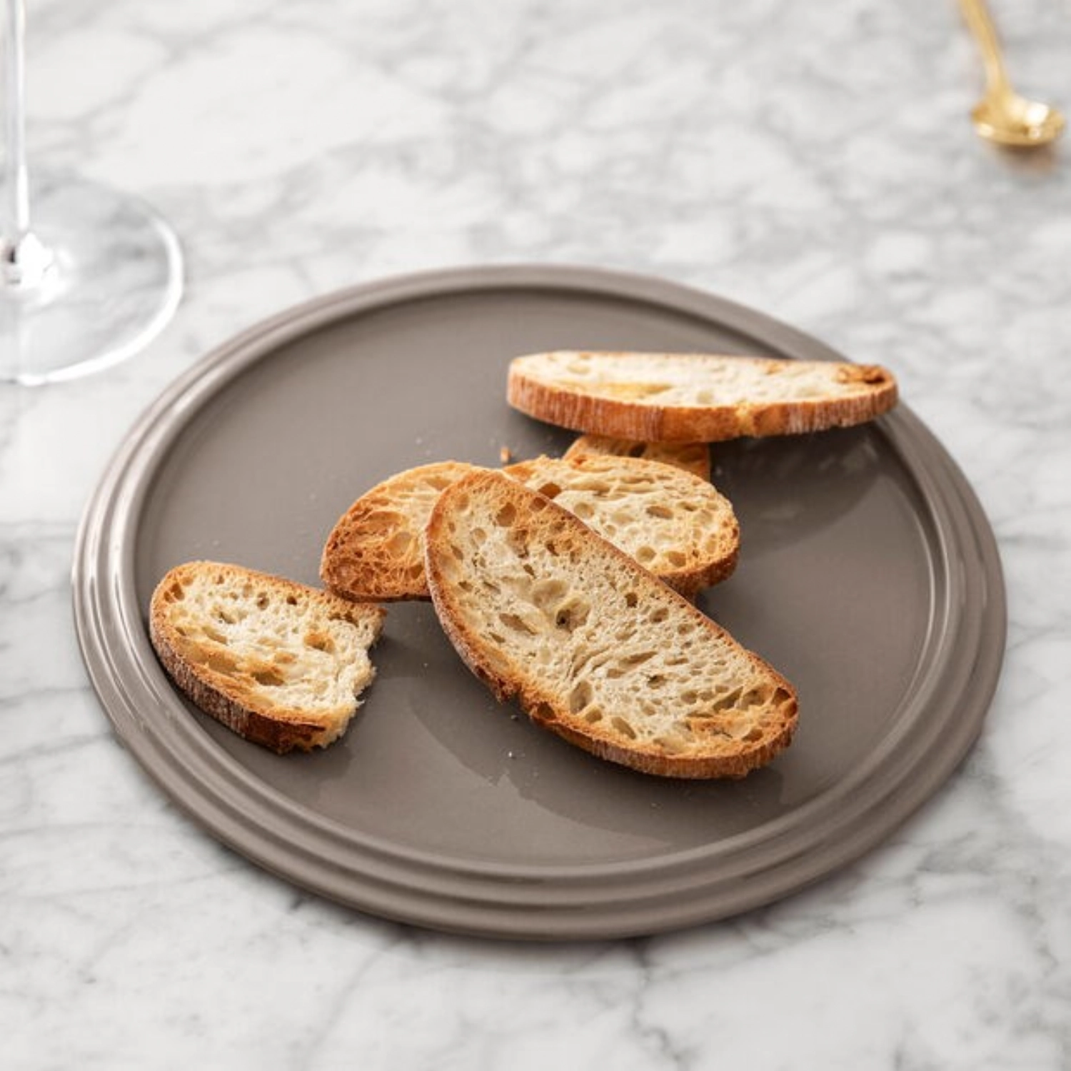 Iconic La Boule Servierteller grau