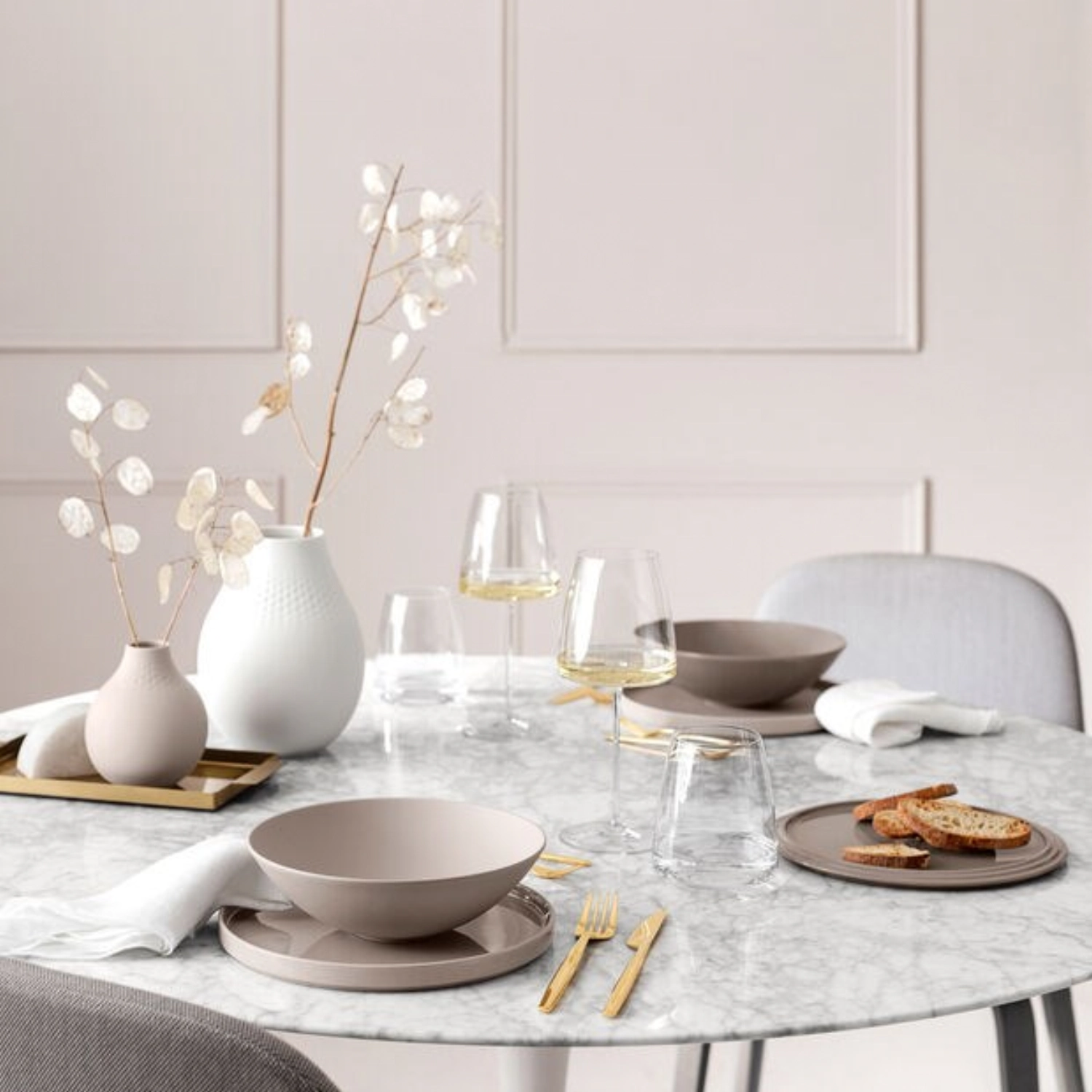 Iconic La Boule assiette universelle beige mat