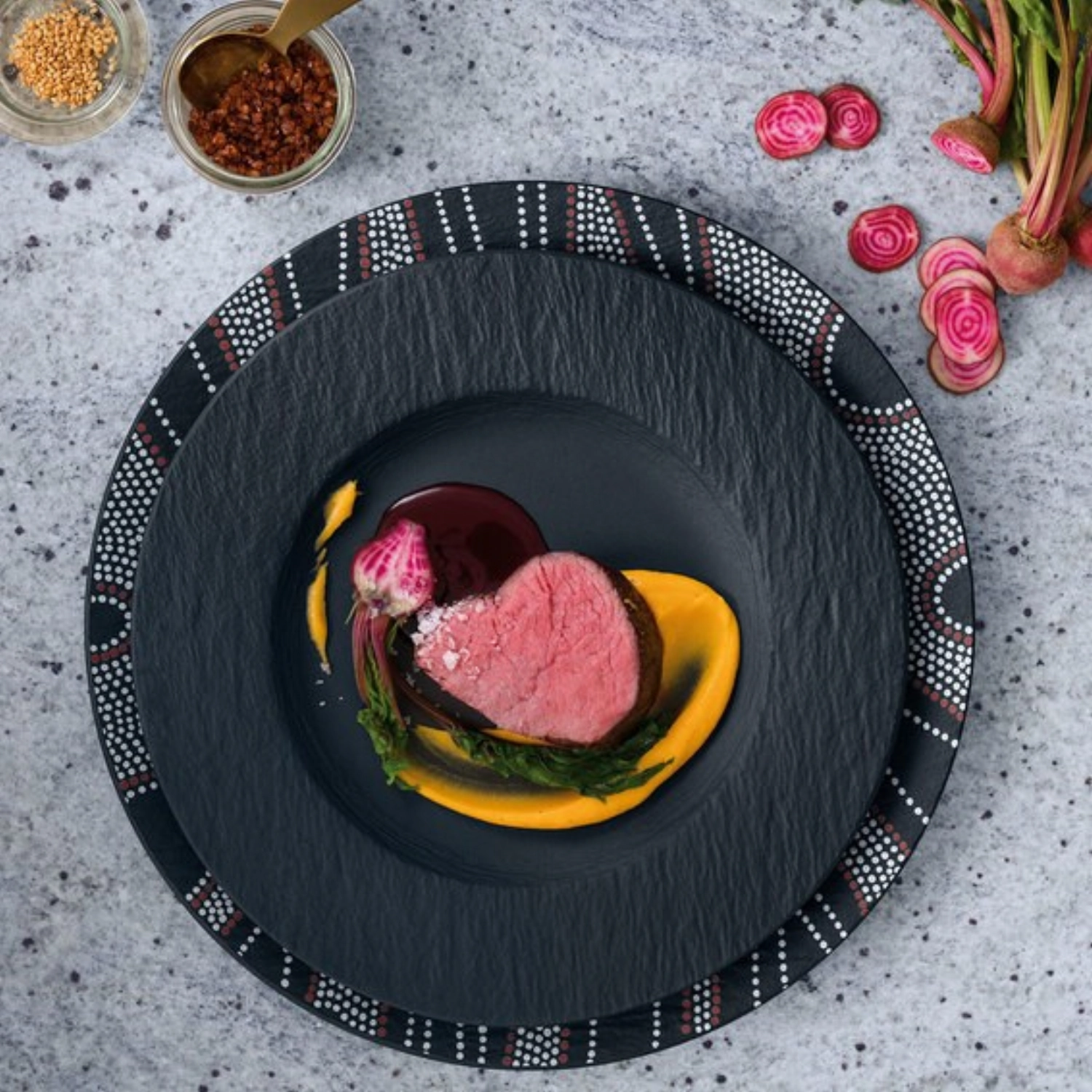 The Rock Black Shale Assiette plate