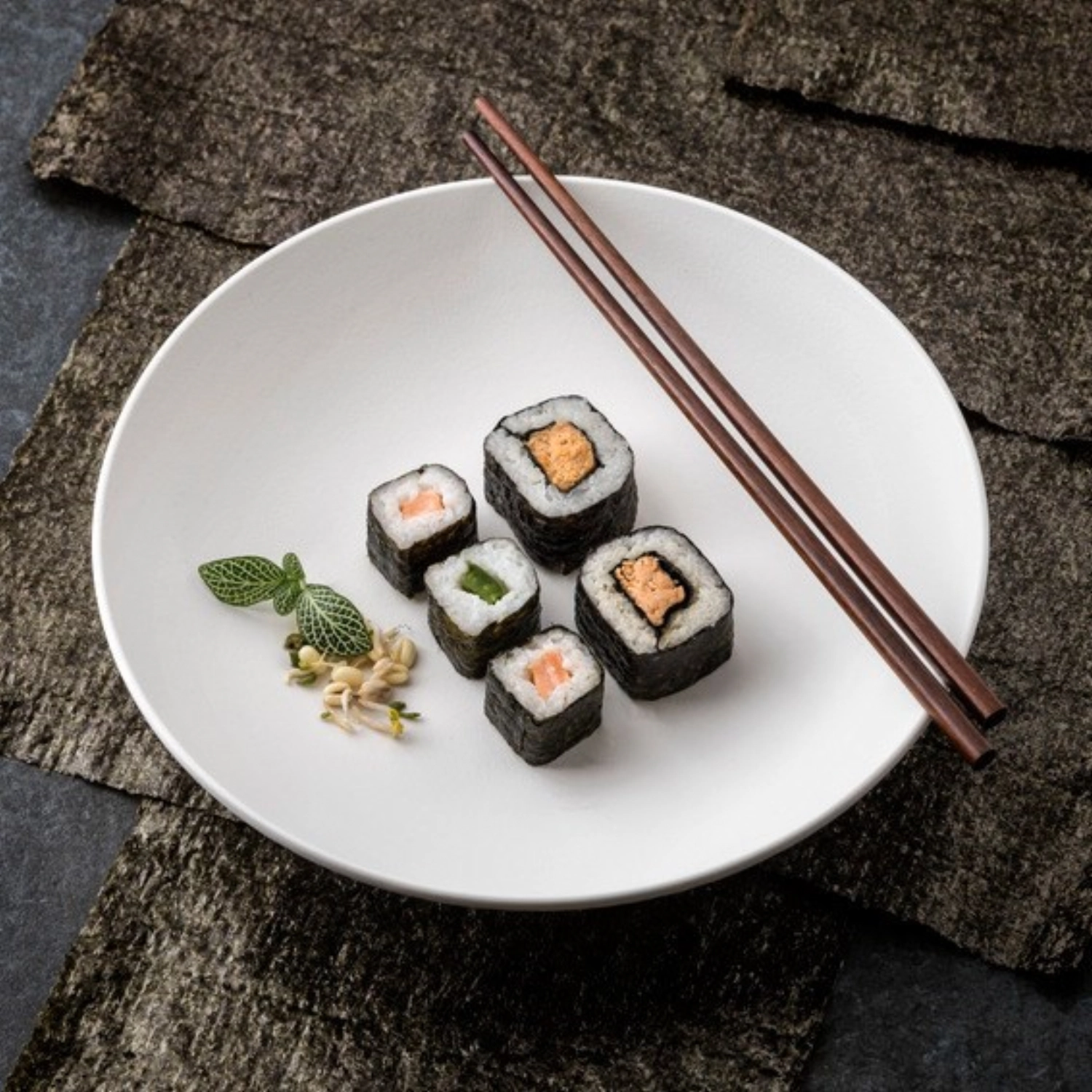 The Rock White Glacier Coupeteller tief