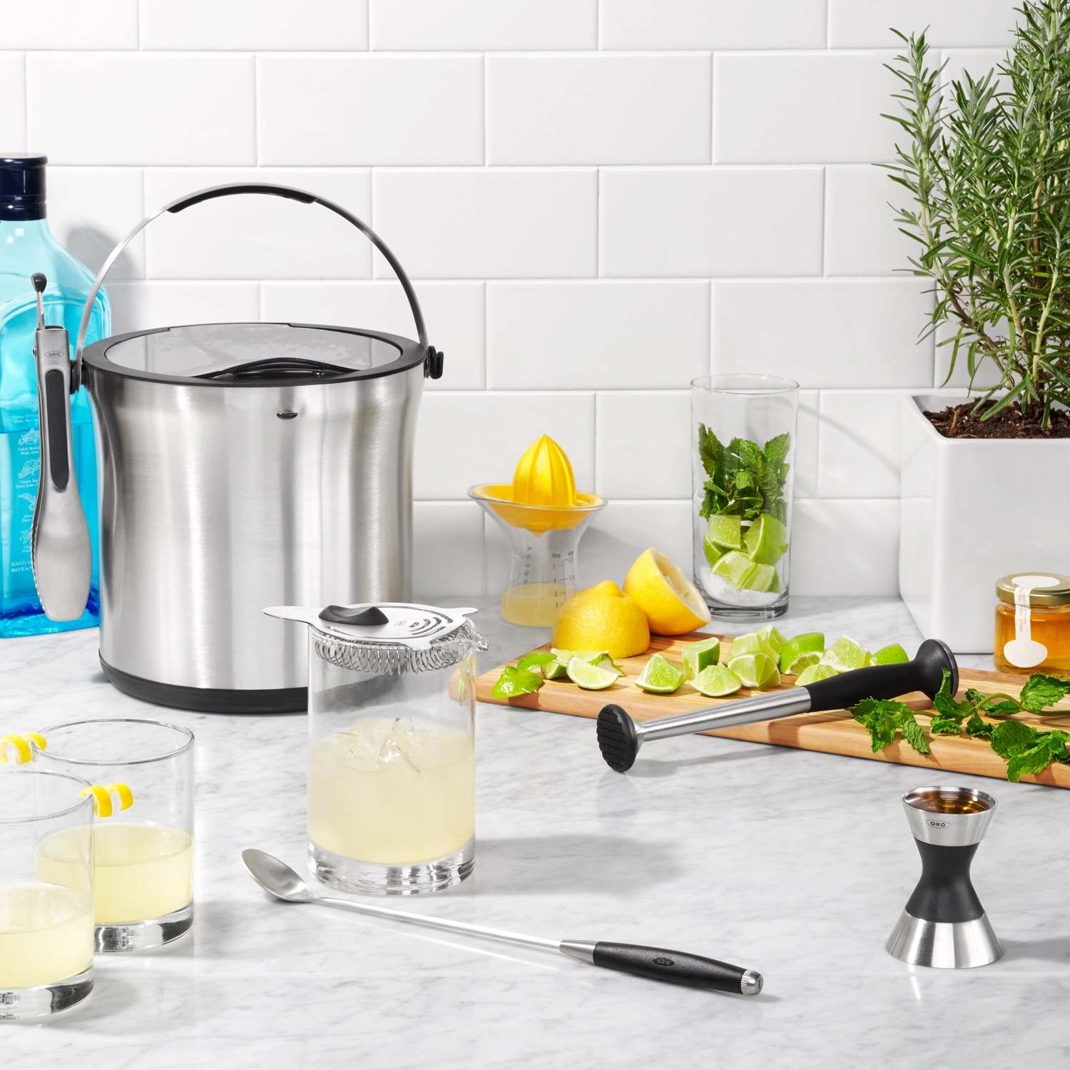 Good Grips Steel Eiskübel und Zangenset