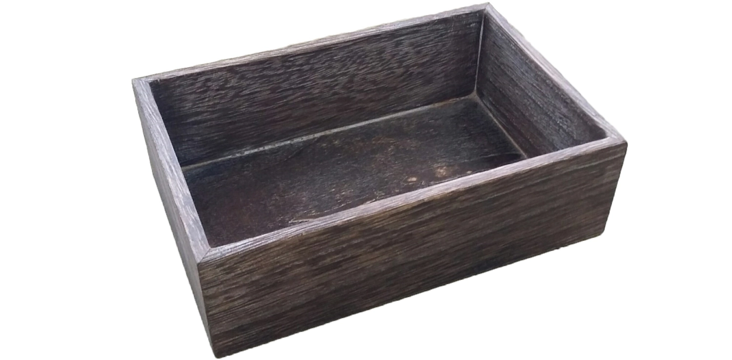 Boîte en bois 18x12x5.5cm flammée
