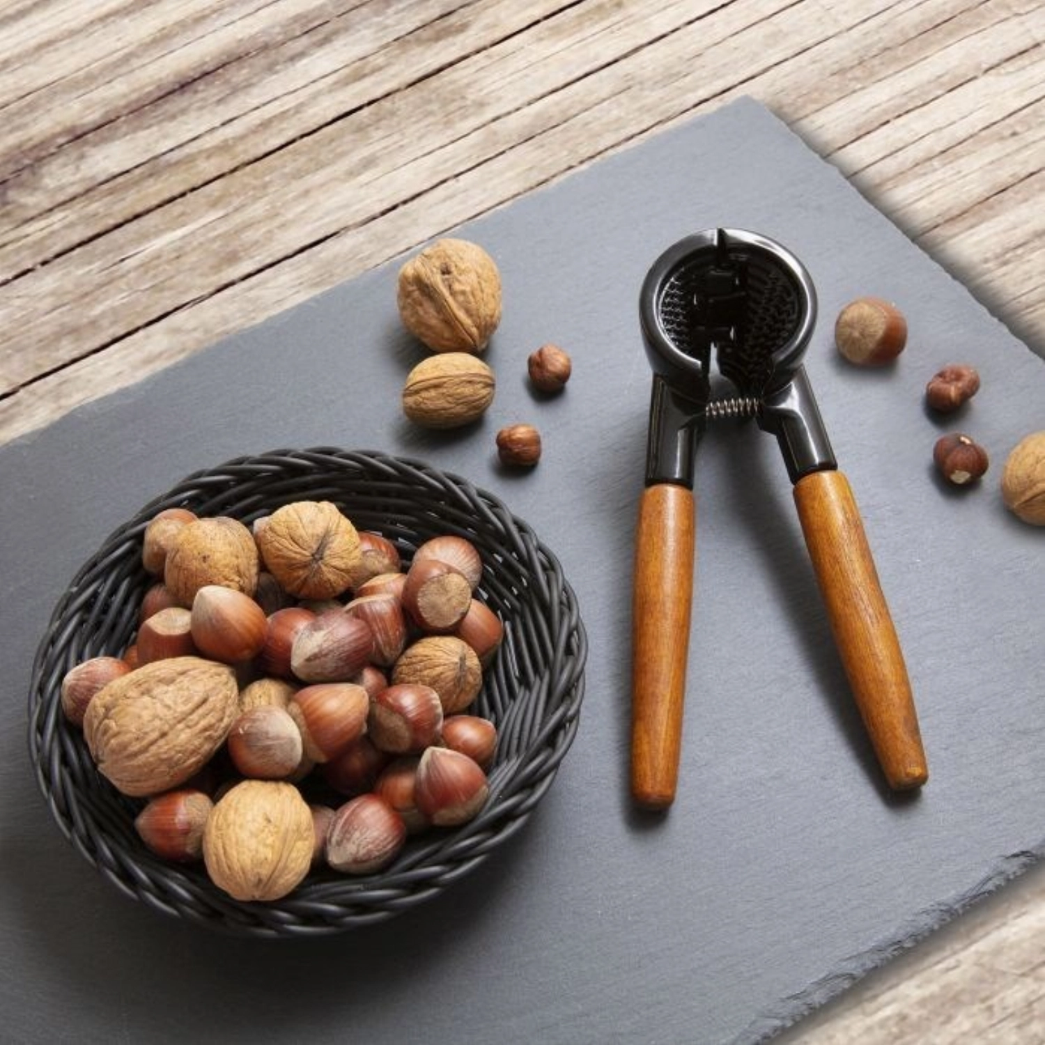 Casse-noix, pince avec poignée en bois, 17x8.5x6cm