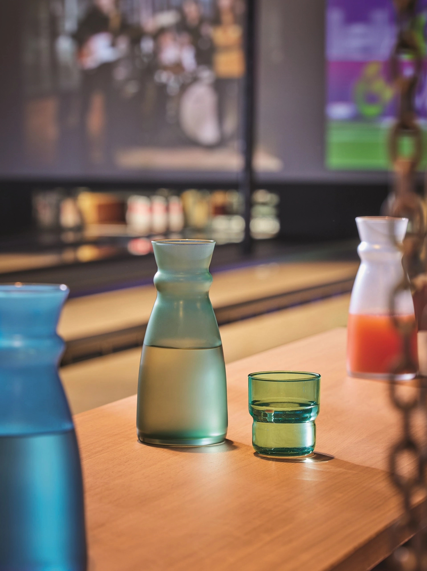 Log brush of gobelet dark green 0.22lt d7.3cm h7.9cm