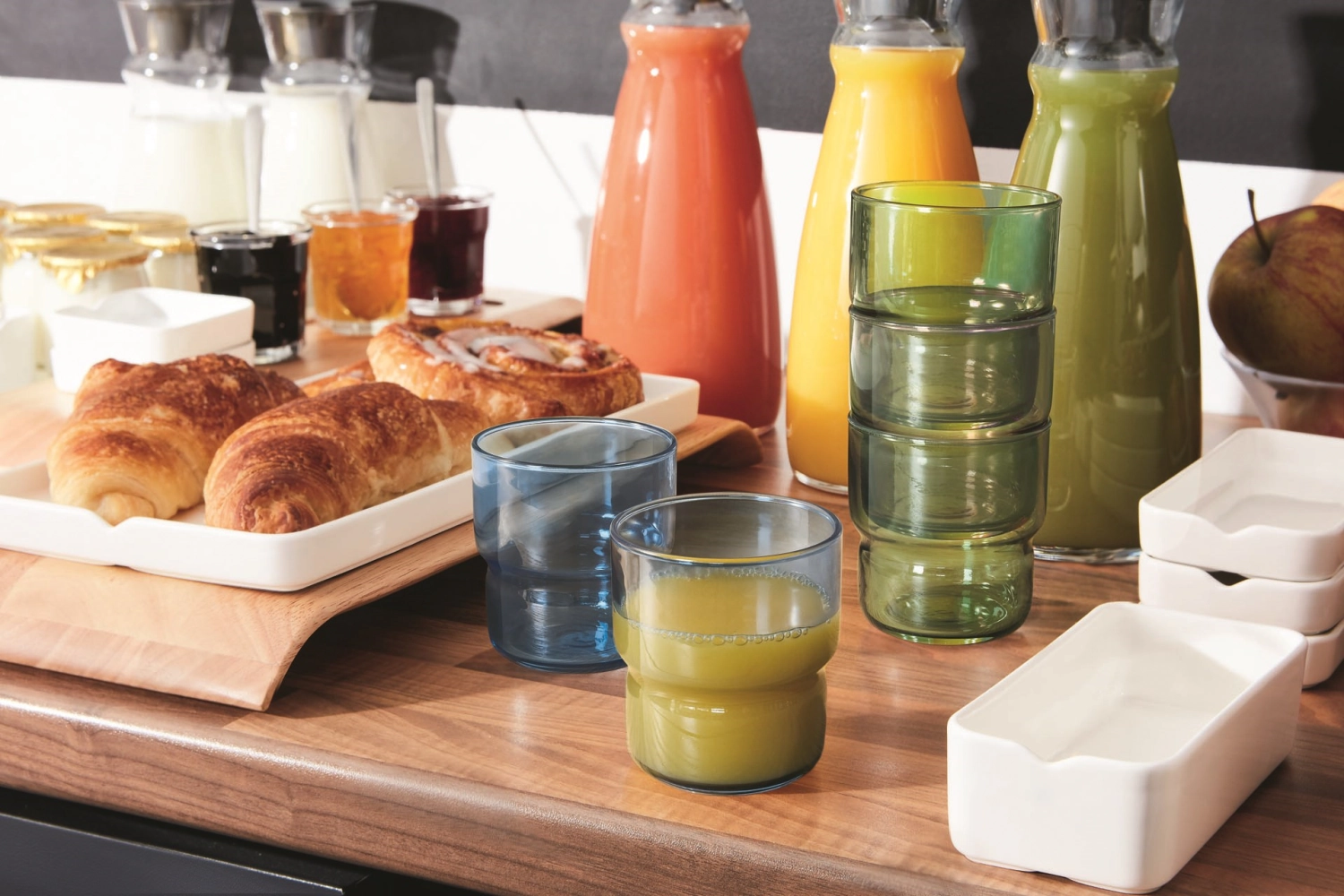 Log brush of gobelet dark green 0.22lt d7.3cm h7.9cm