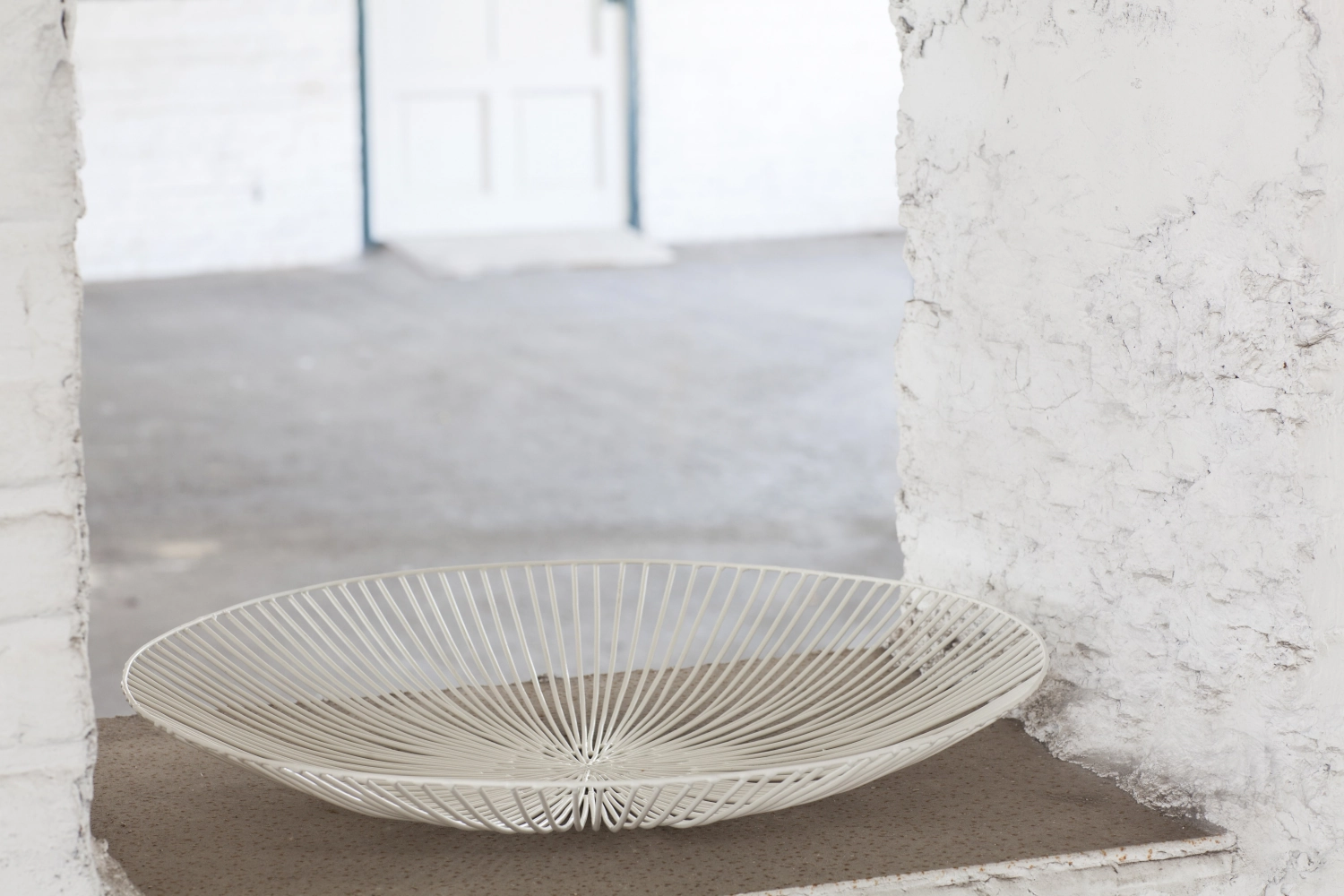 Metal sculptures bol plate Edo