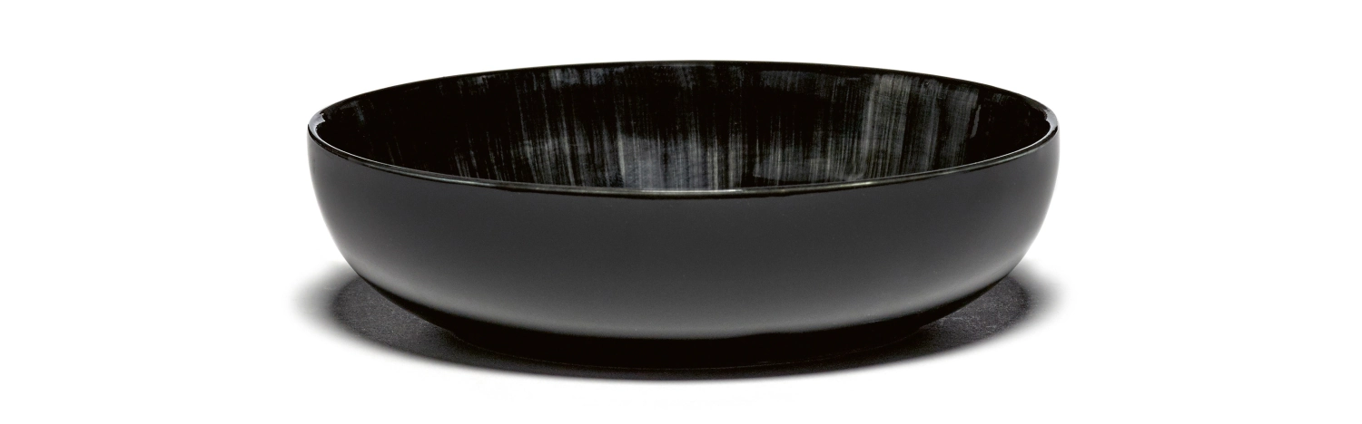 Ann Demeulem. Assiette haute D15,5cm Dé Off-White Black Var