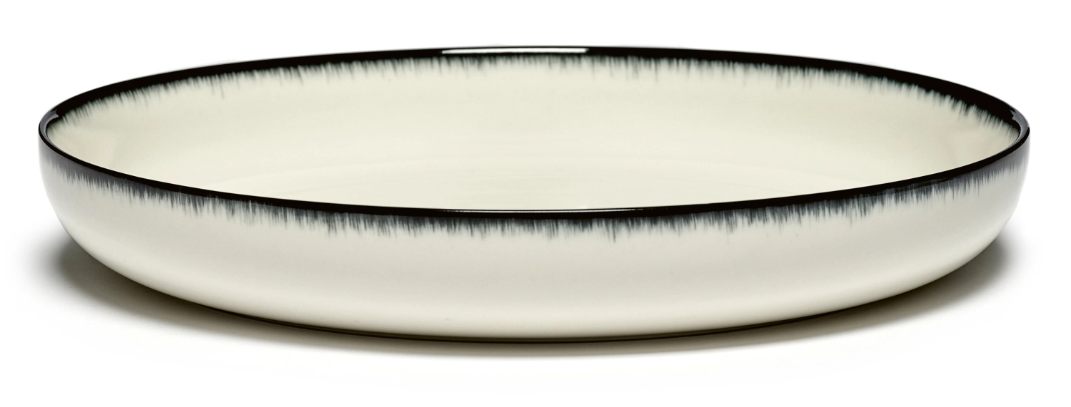 Ann Demeulem. De Teller hoch D27 cm Dé Off-White Black Var A