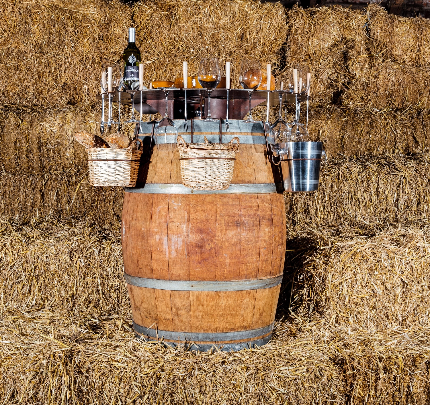 Bar à vin et à fondue 92 x 92 x 105 cm