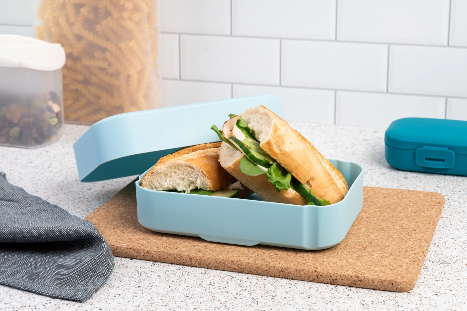 AMUSE BASIC Lunchbox