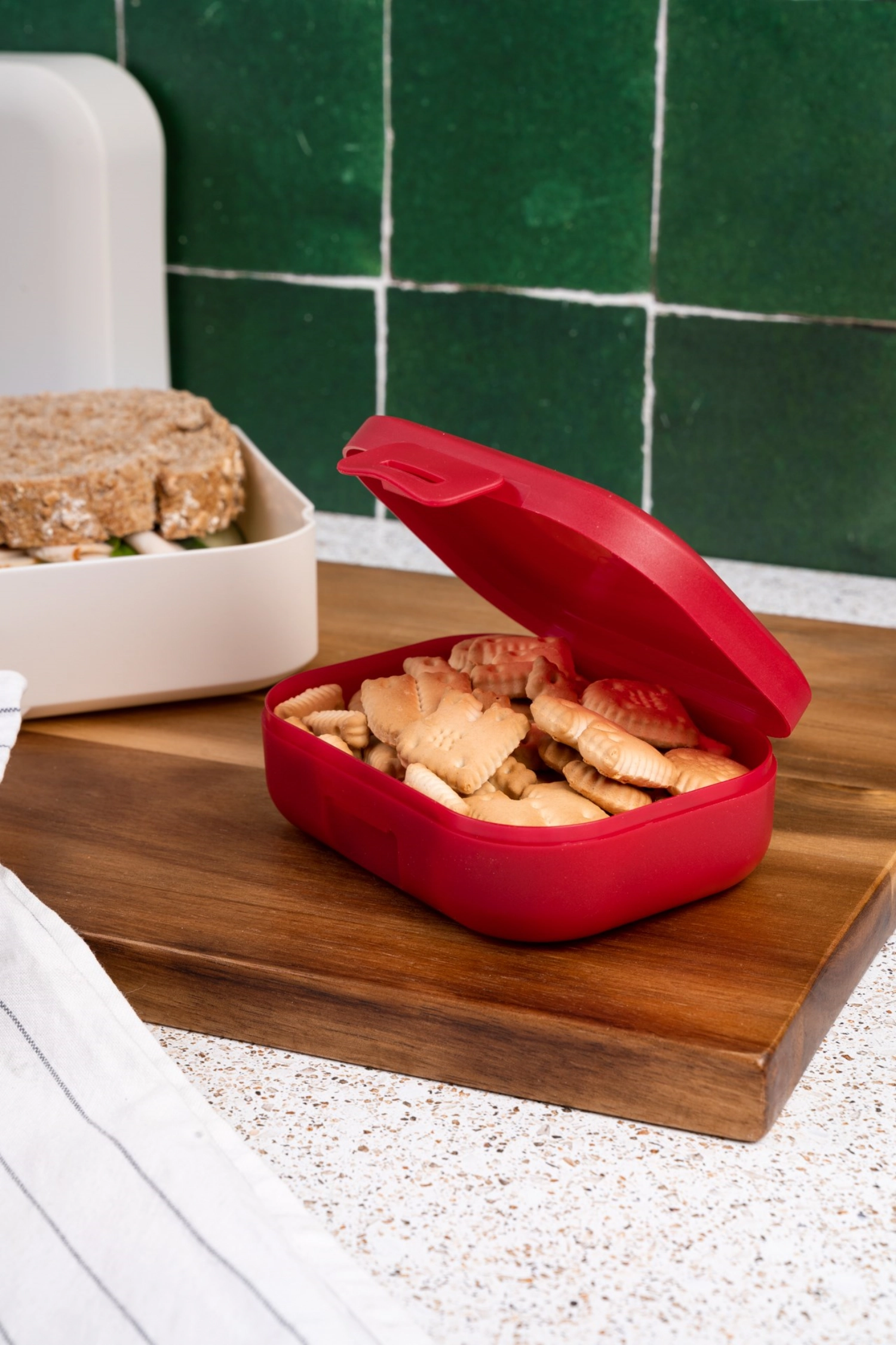 Amuse basic boîte à goûter petite 109x80x37 ruby