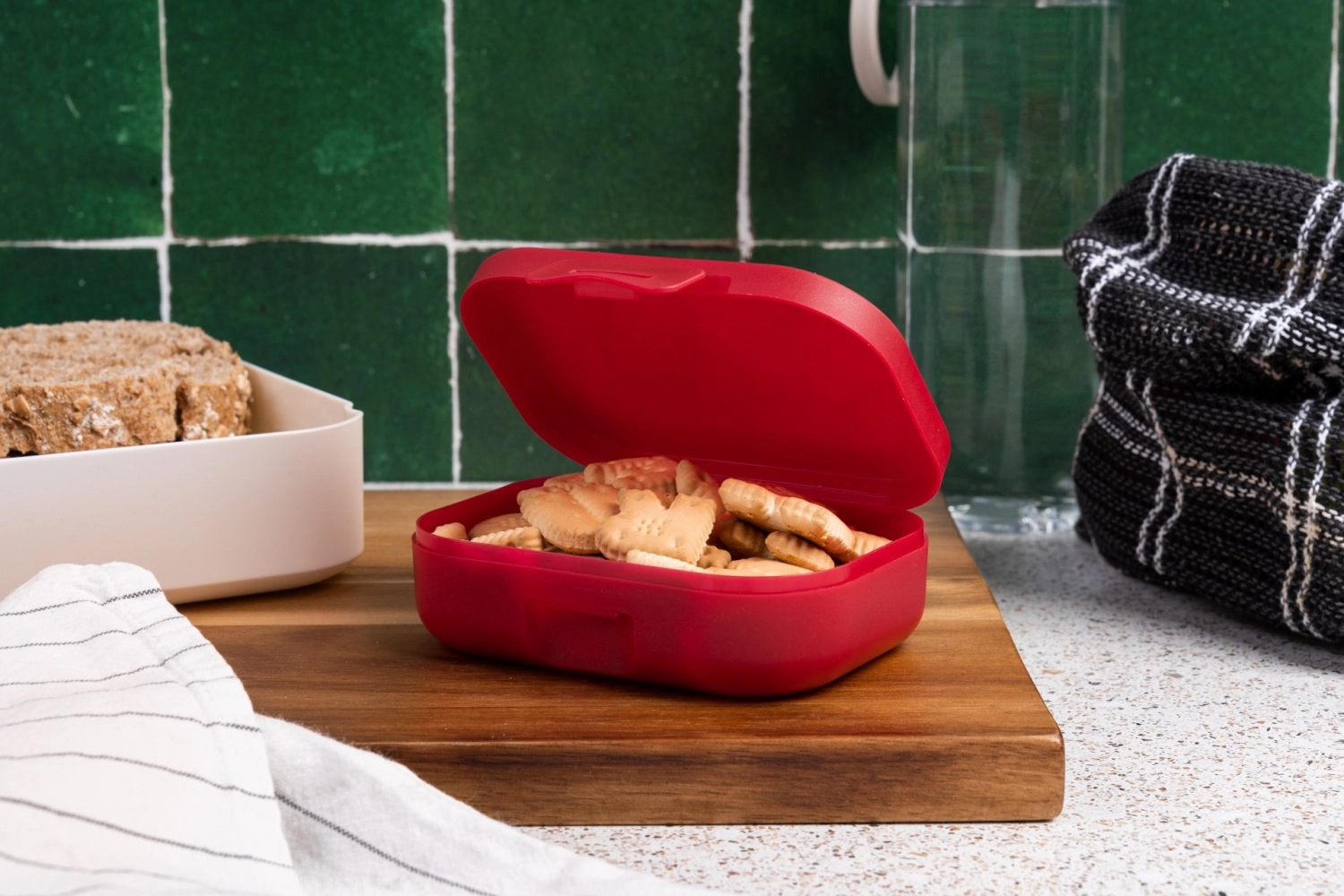 Amuse basic boîte à goûter petite 109x80x37 ruby
