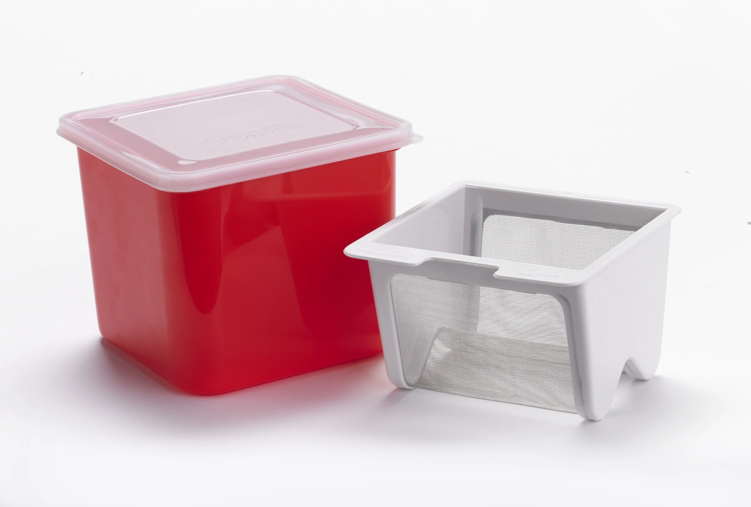 Préparateur de fromage au yogourt - rouge