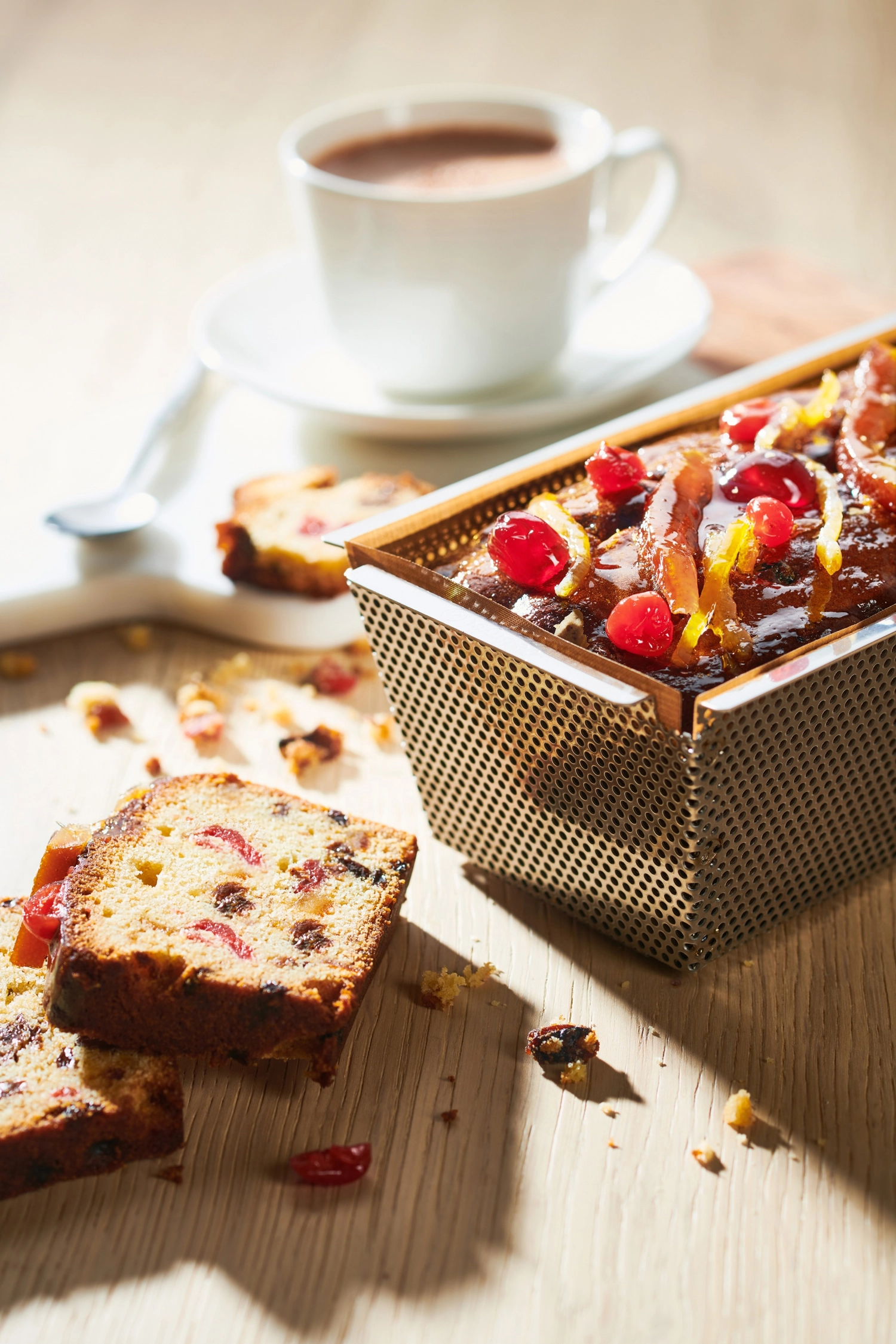 Moule à gâteau perf. a. couvercle amovible. fond