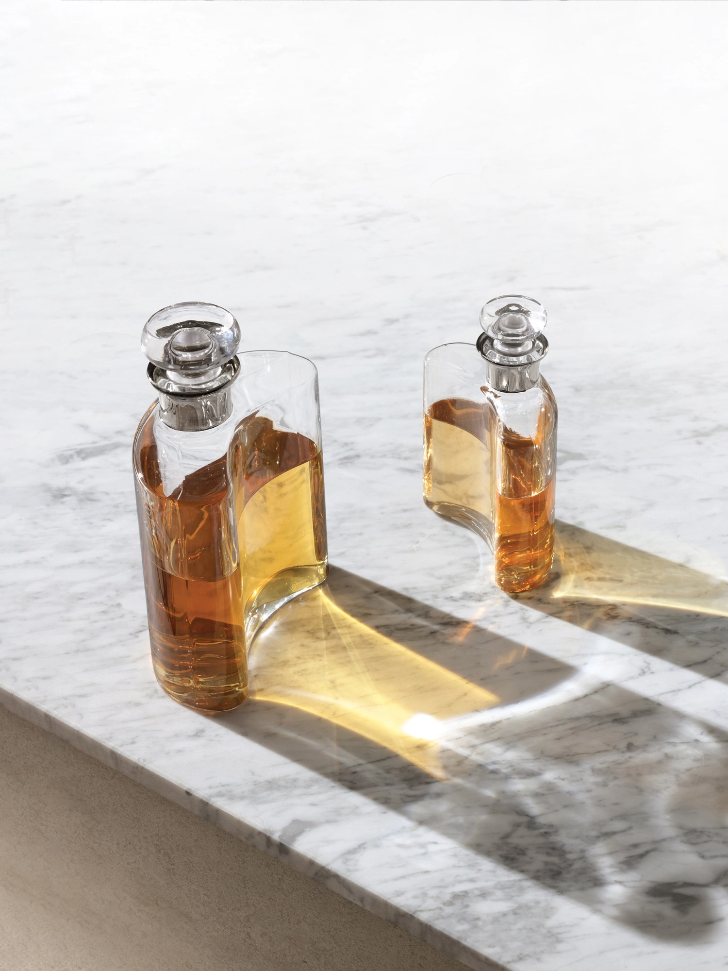 Flask Dekanter mit Platinhals