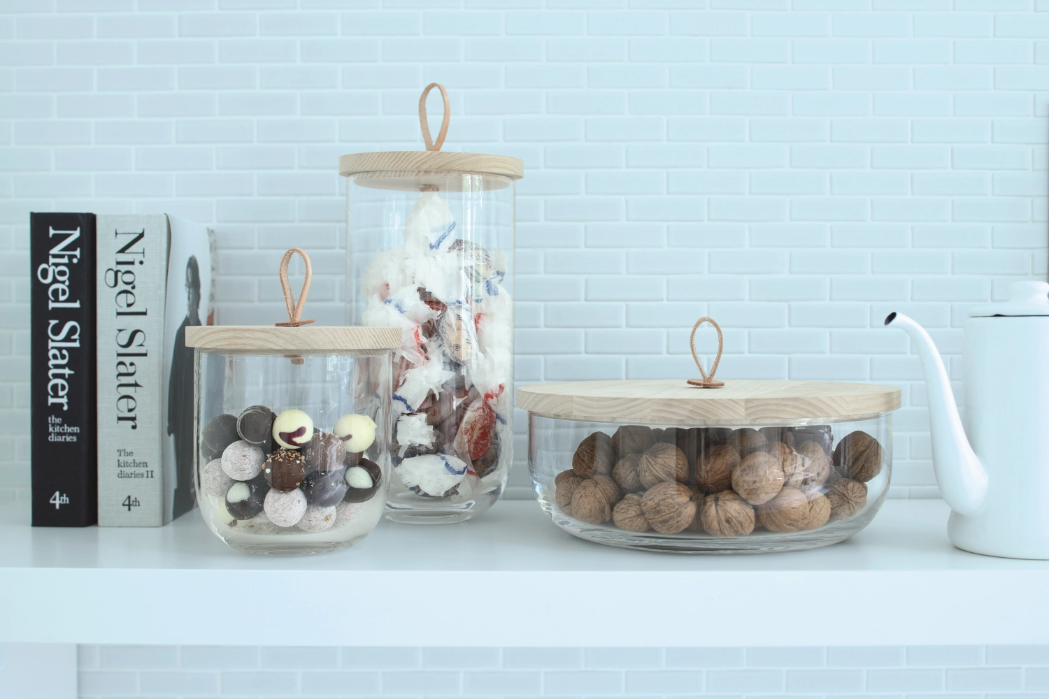 Ivalo Behälter mit Deckel