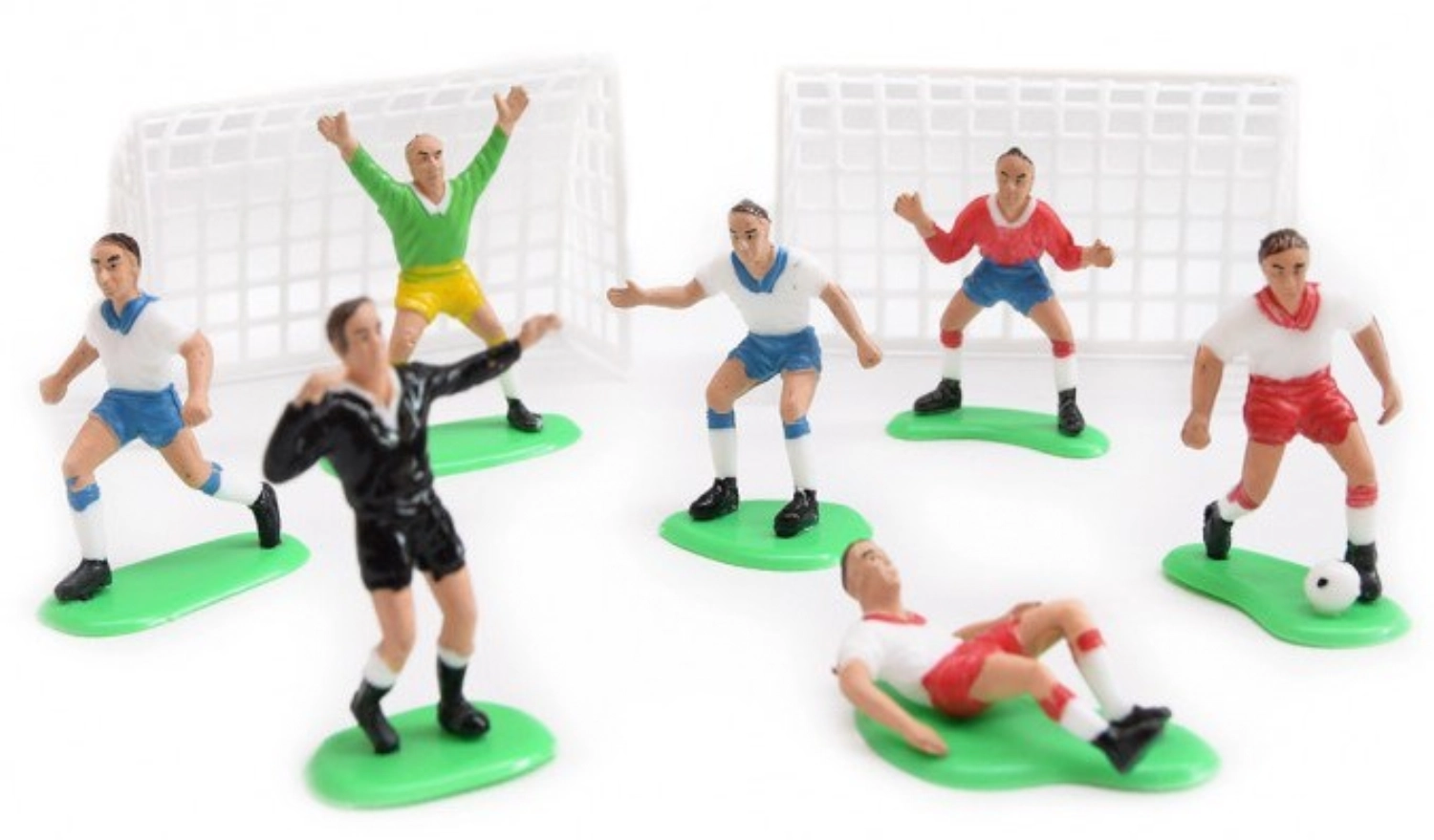 9 pcs. figurines de foot décoratives