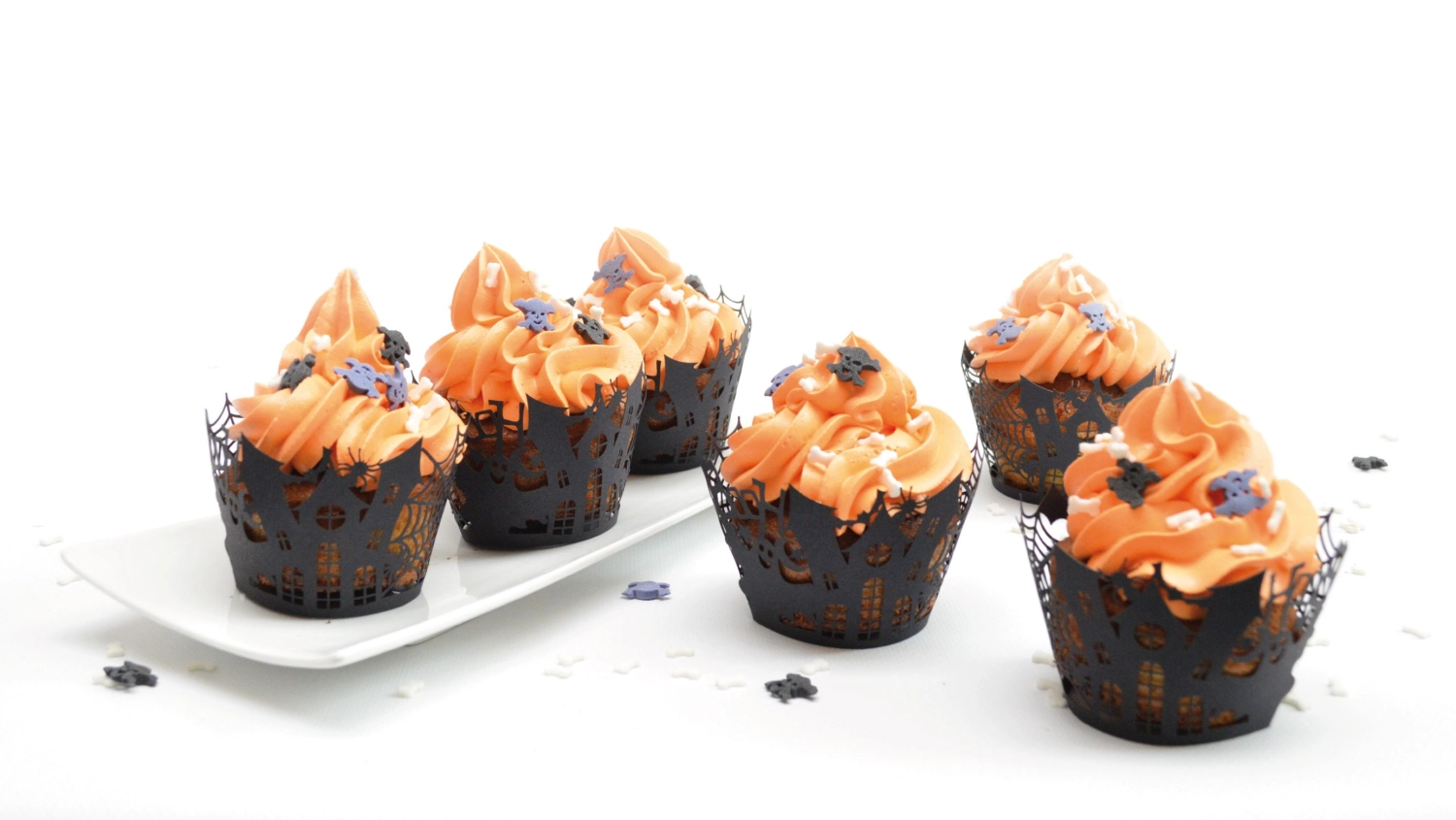 12x cupcake-wrappers halloween