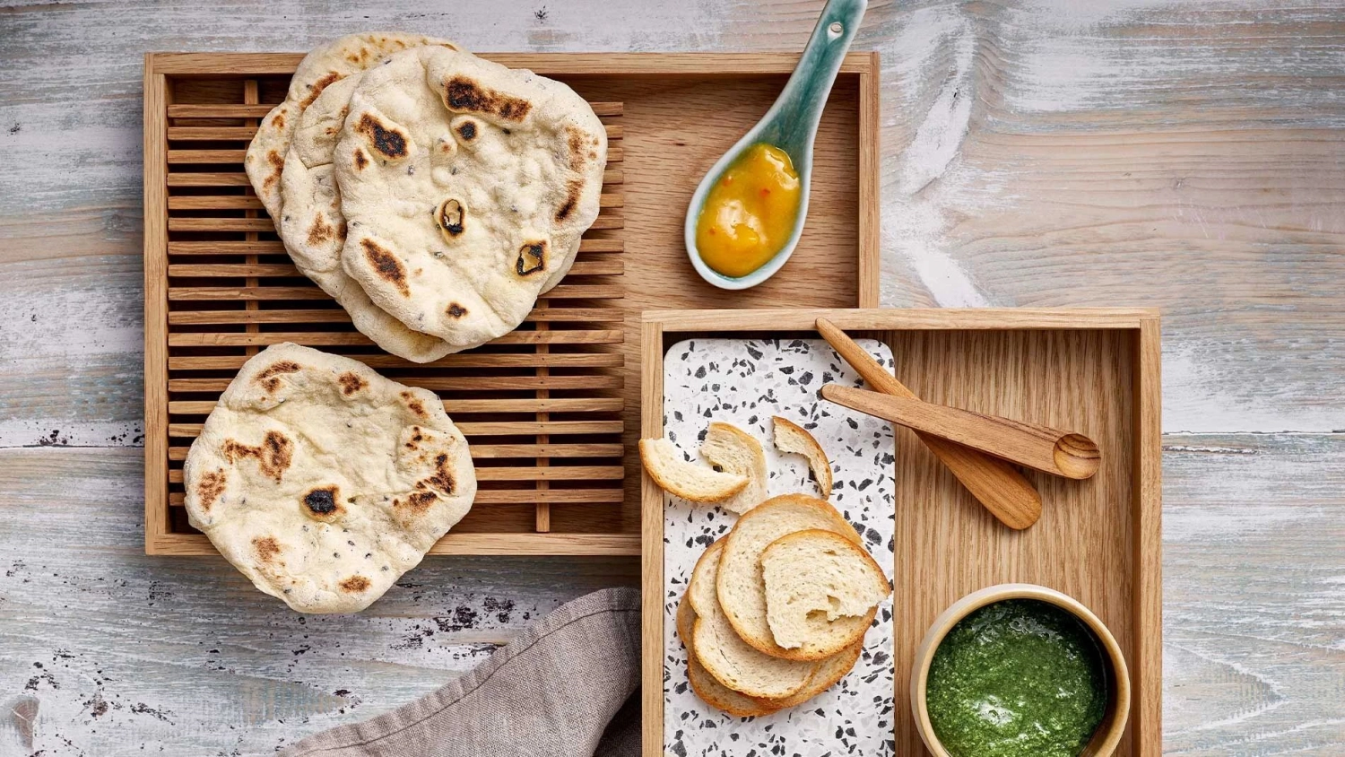 Playground grille ramasse-miettes carrée chêne 18x18cm h2cm