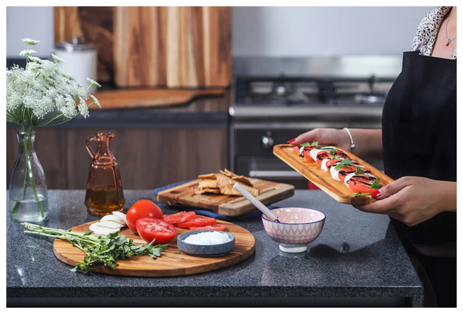 The Tray Serviertablett mit schmalem Rand