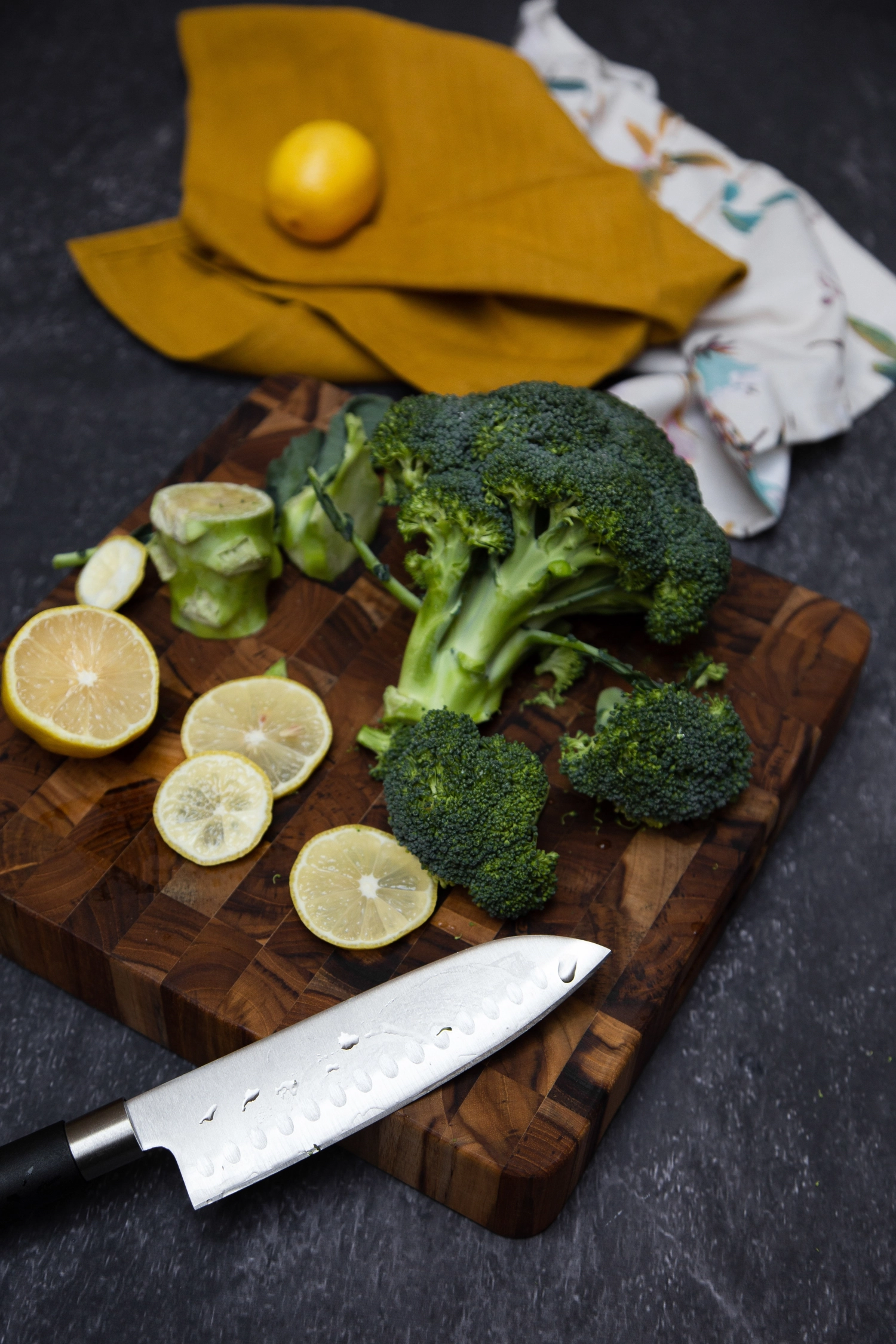 Teak Hackblock/Servierbrett