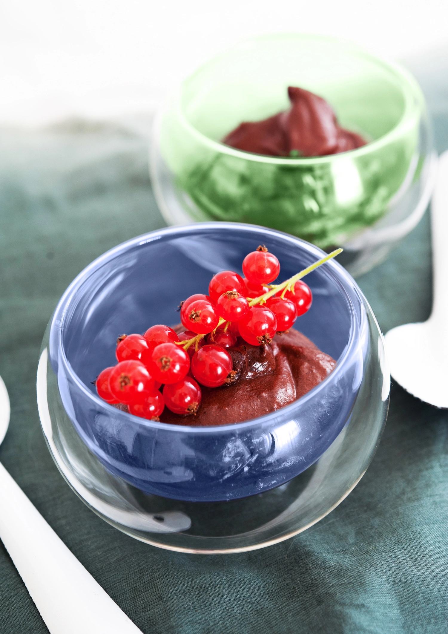 Set de 2 coupes en verre double paroi bleu, 180ml