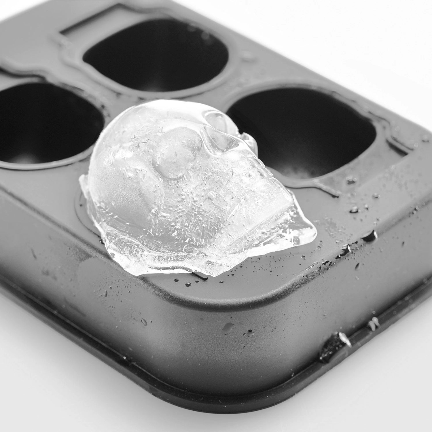 Mr. Skully Eiswürfelbereiter mit Deckel