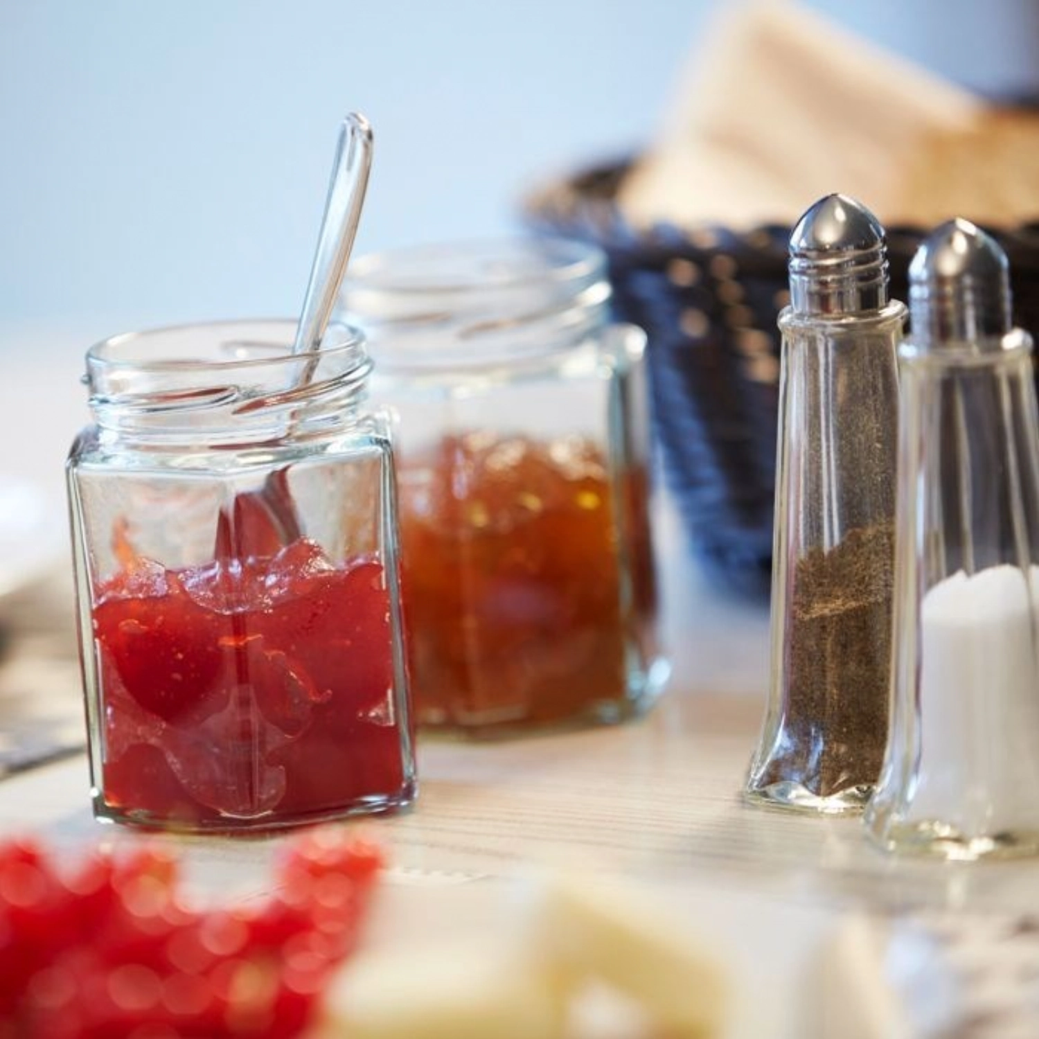 2 pcs. salière et poivrière new york