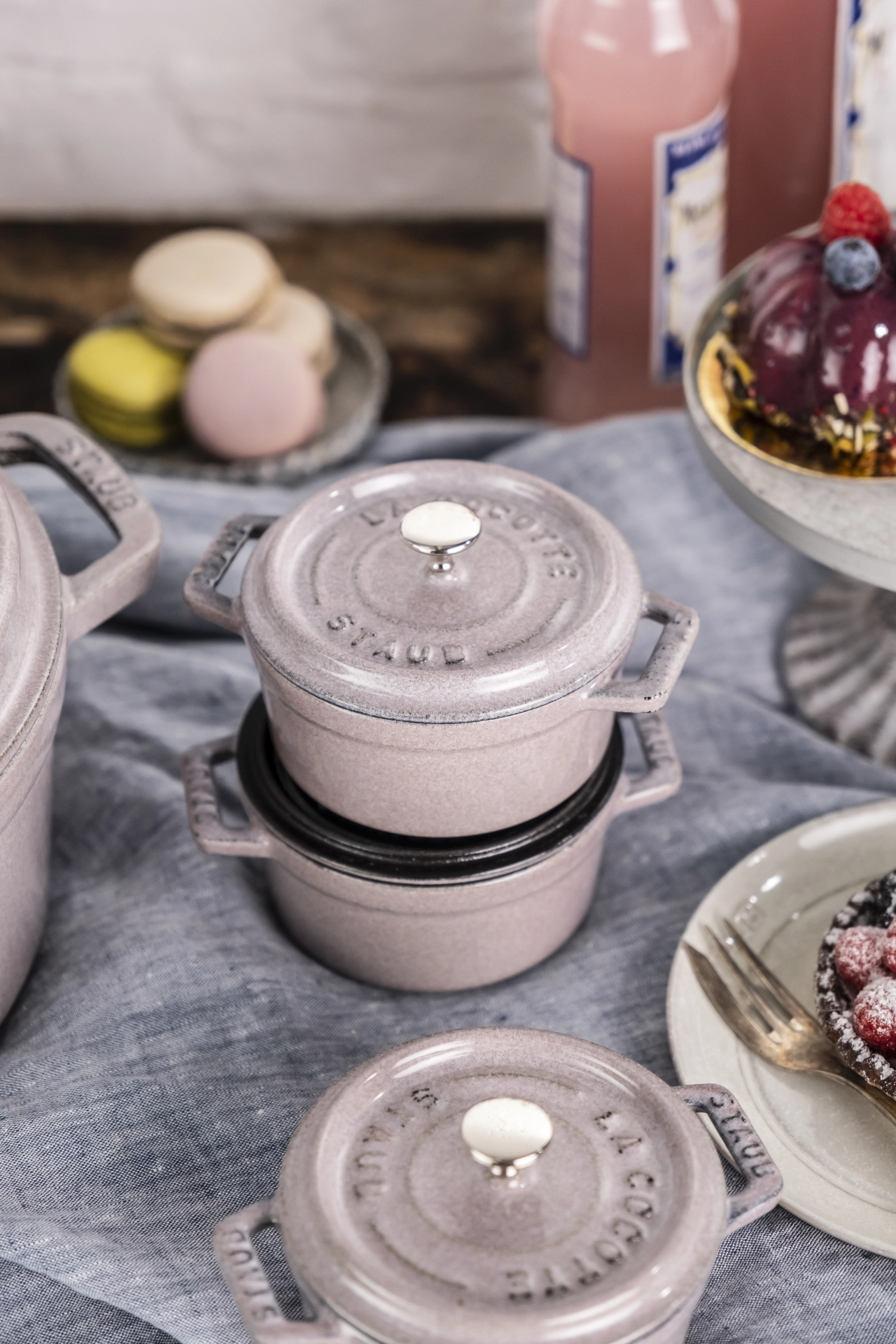 Mini cocotte 10 cm, ronde, cerisier en fleurs, fonte 0.25l