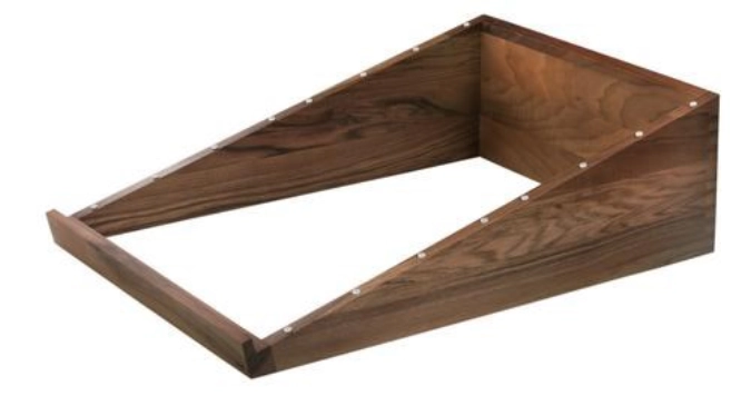 SOLID Tablettständer schräg Walnussholz 72.5x51cm