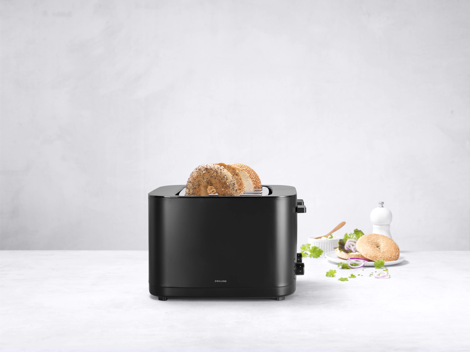 Enfinigy Toaster 2 mit Brötchenaufsatz schwarz