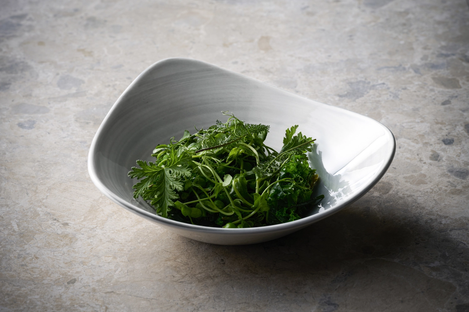 Stonecast Canvas Grey Assiette triangulaire plate