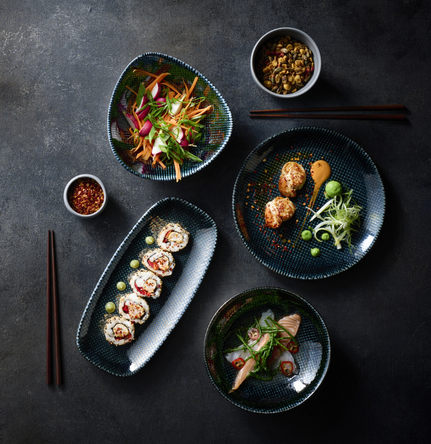 S.P. Astro Metallic Blue Triangel Teller flach