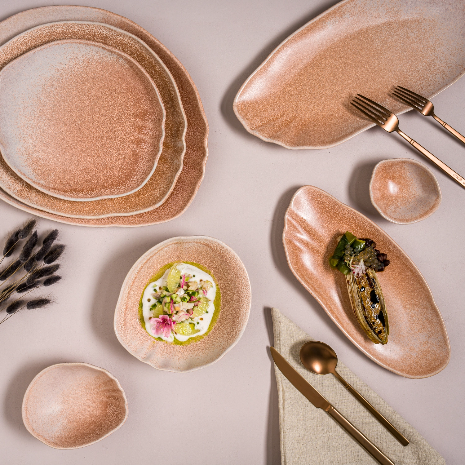 Tone Blush Teller tief