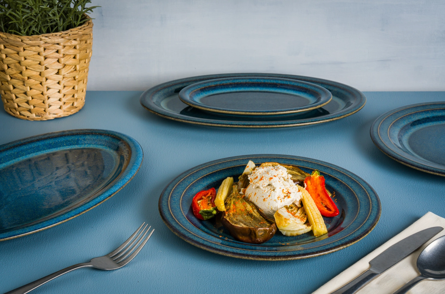 Assiette Halo Ocean ovale L22cm