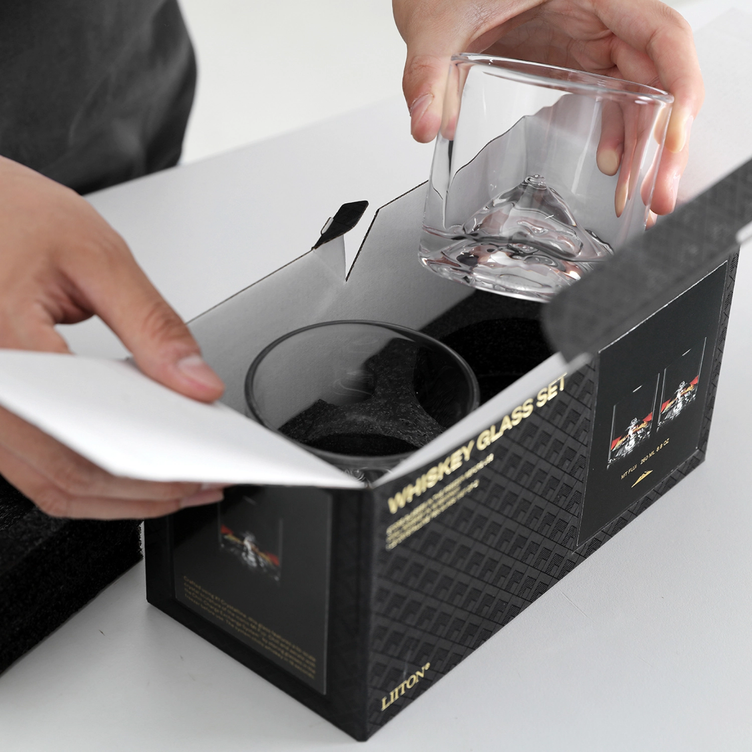 Lot de 2 verres à whisky Fuji