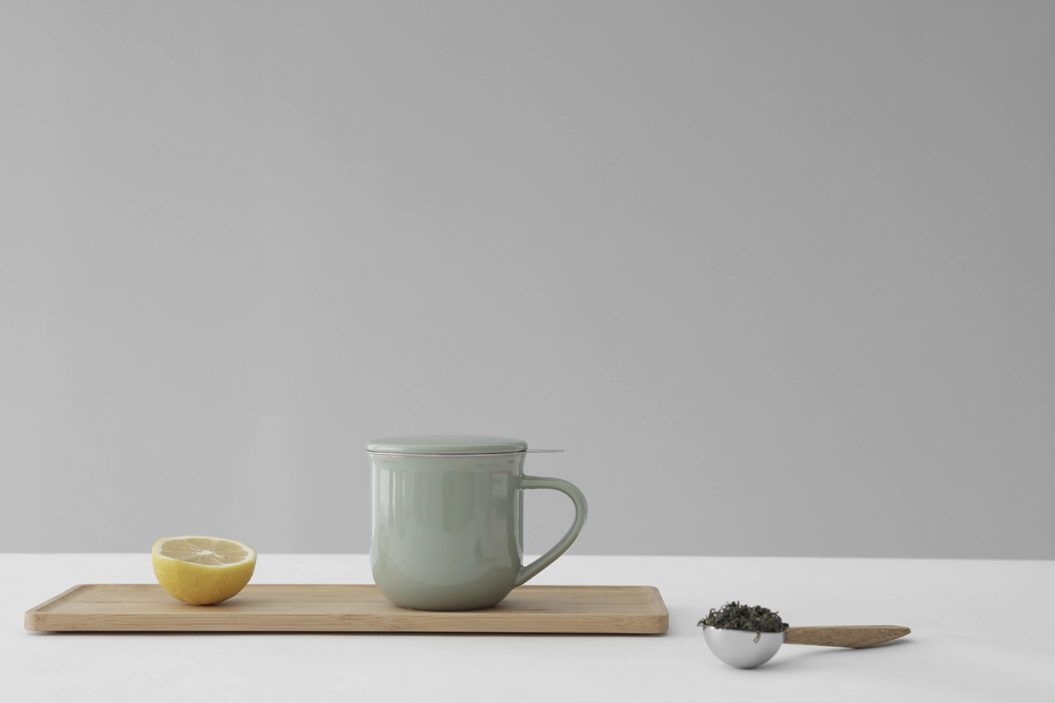 Lot de 2 tasses Minima Eva avec passoire