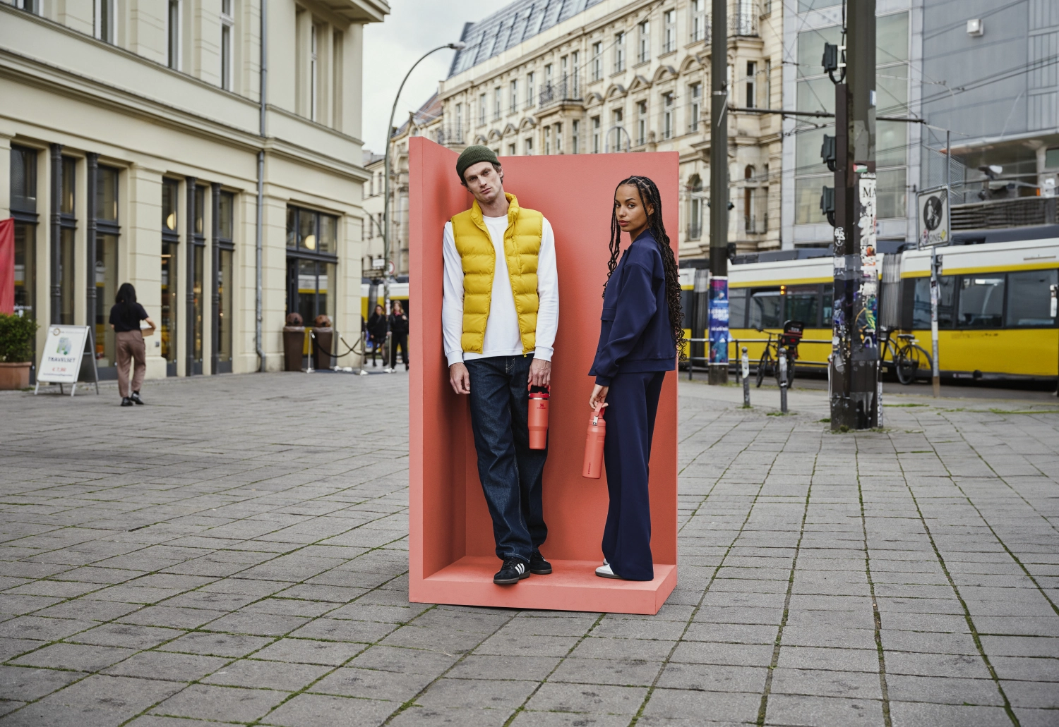 IceFlow Flip Straw Becher