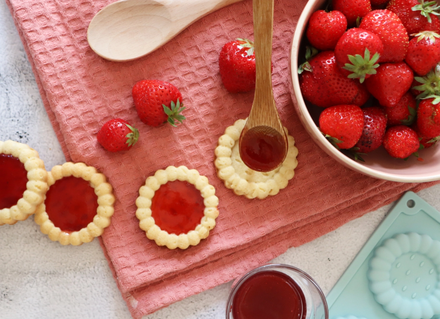 Moule à pâtisserie en silicone pour 11 petits gâteaux