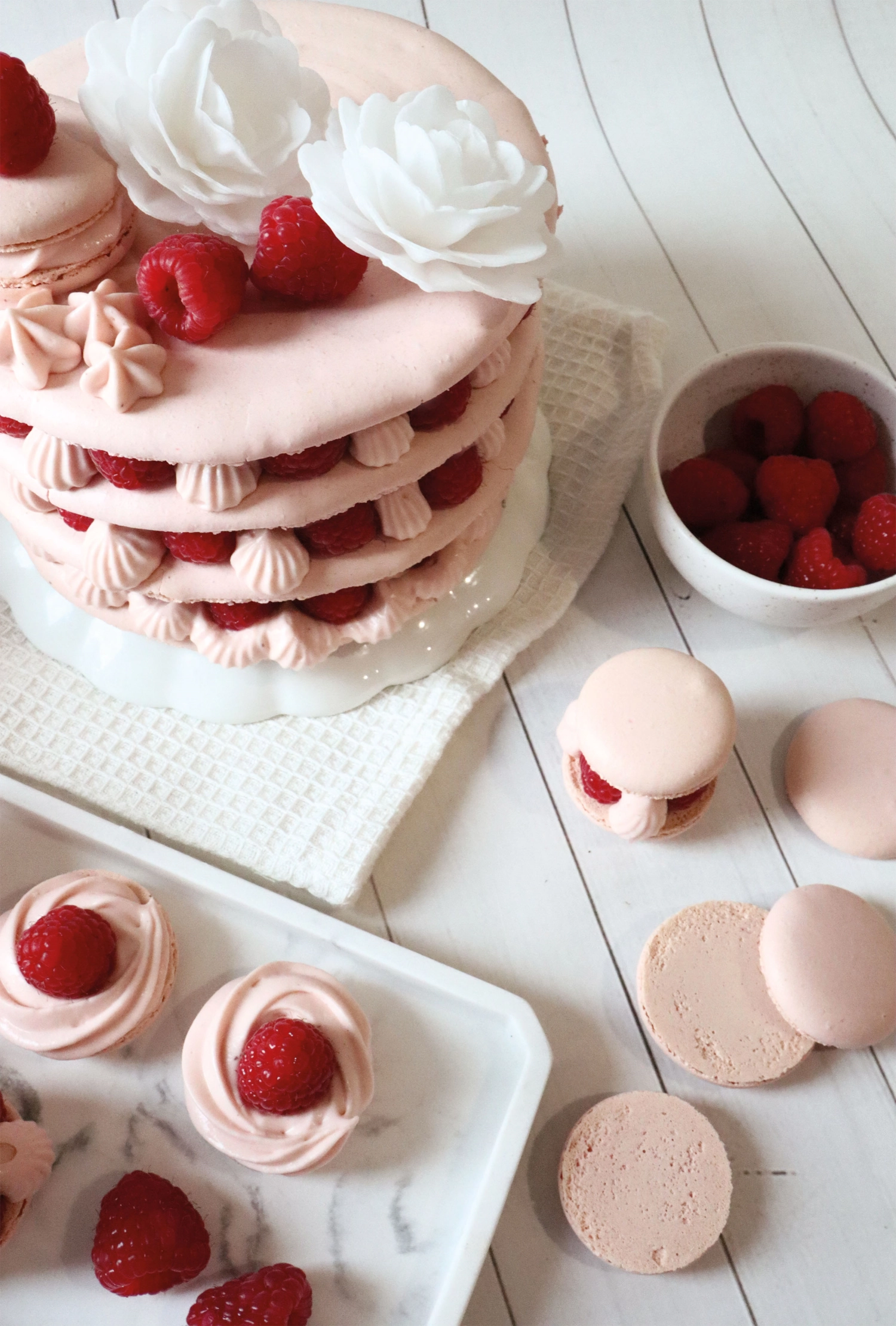 Set de 3 roses en papier blanc