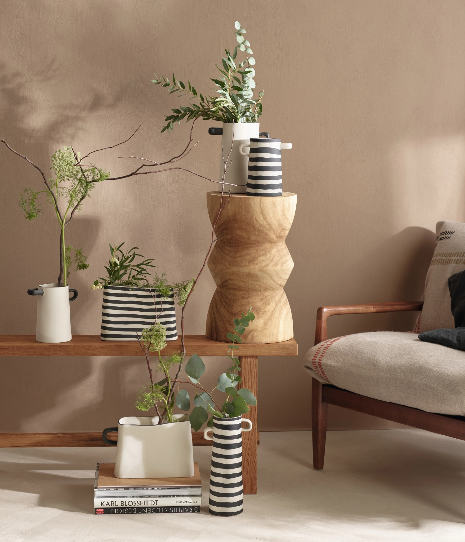 Rayu Vase, fein gestreift