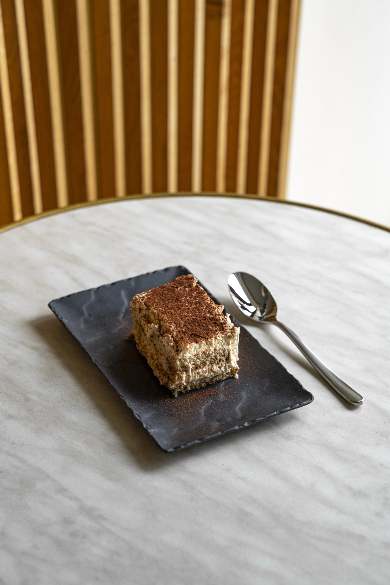 Basalt assiette rectangular