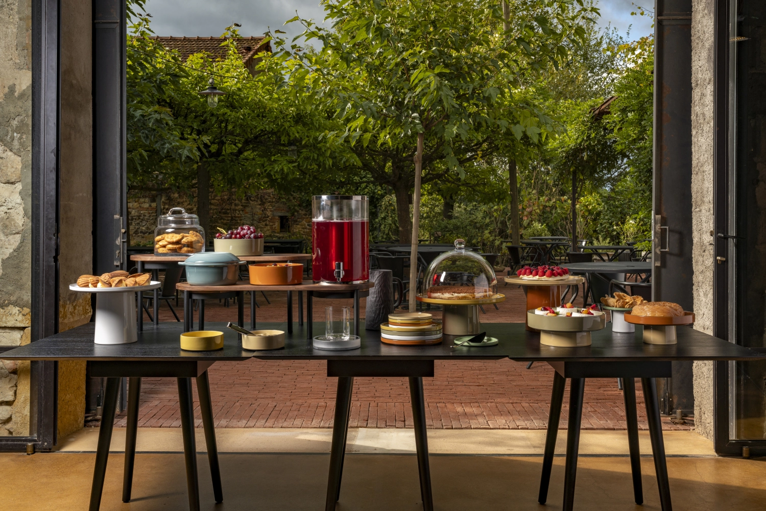 Caractère présentoir pâtisserie