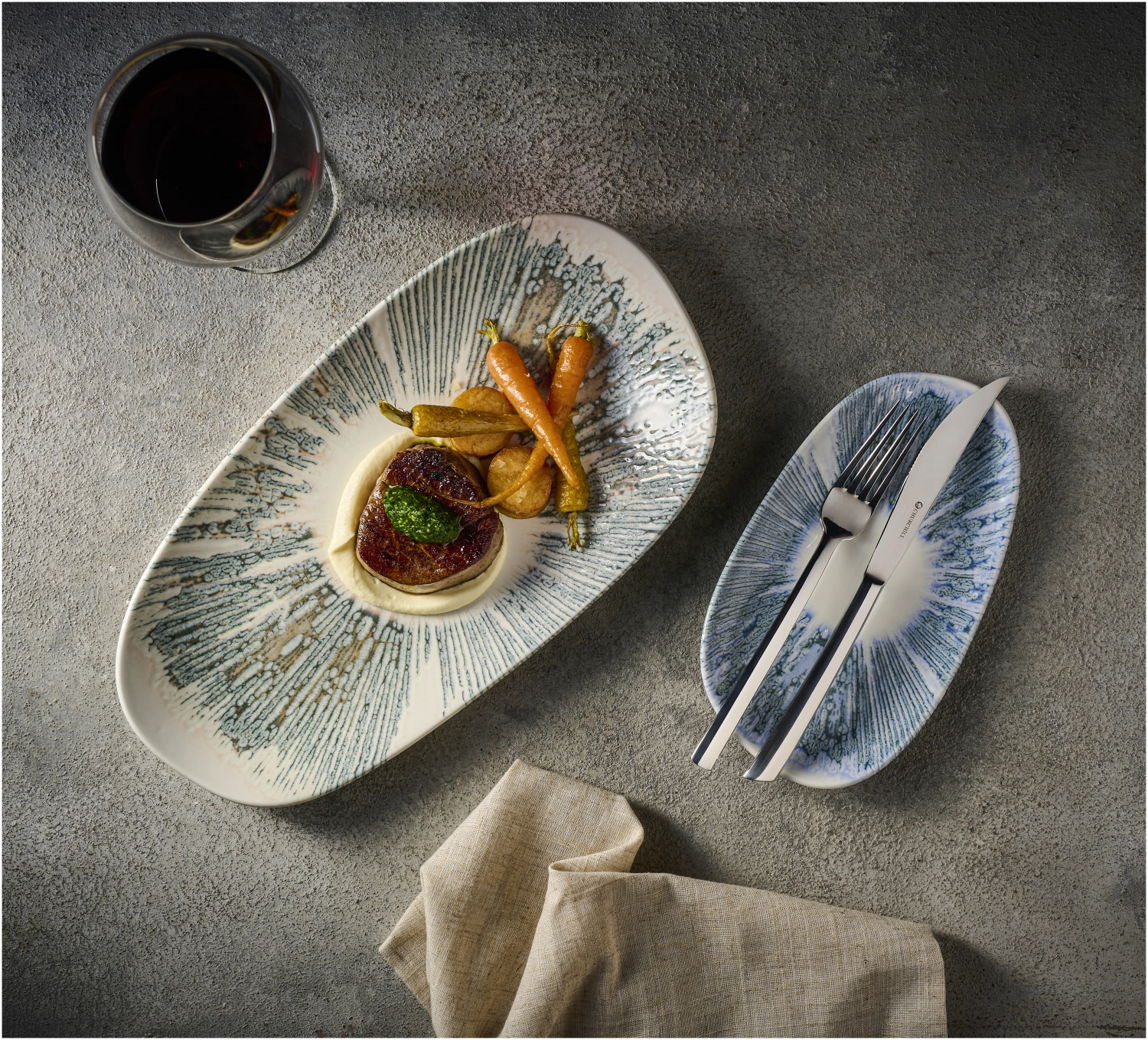 Lyra Pink Opal Organic Oblong Platte