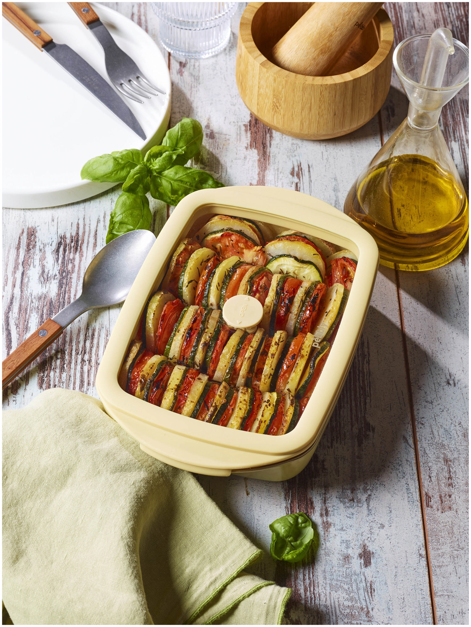 Auflaufform mit Frischhaltedeckel