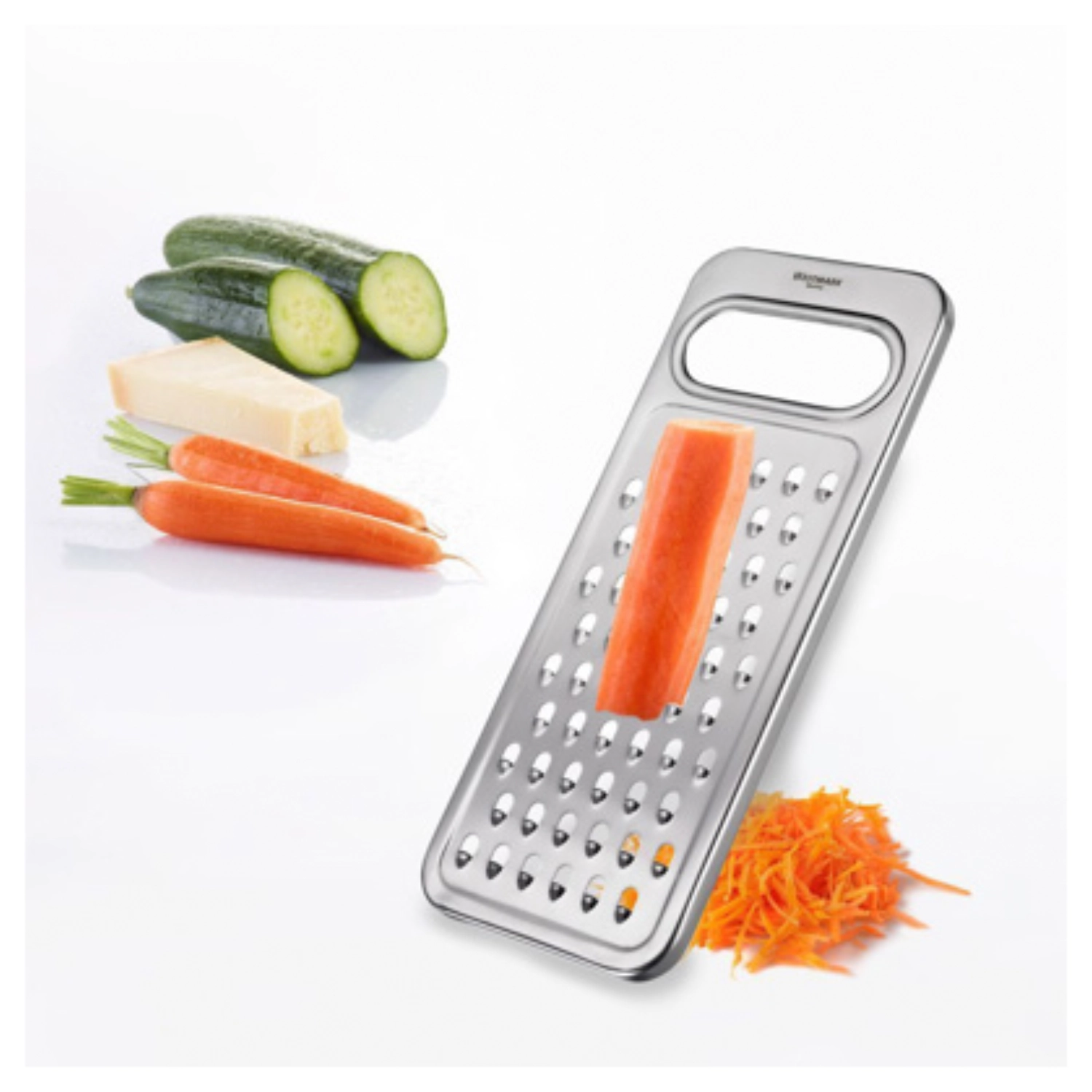 Râpe à légumes en acier