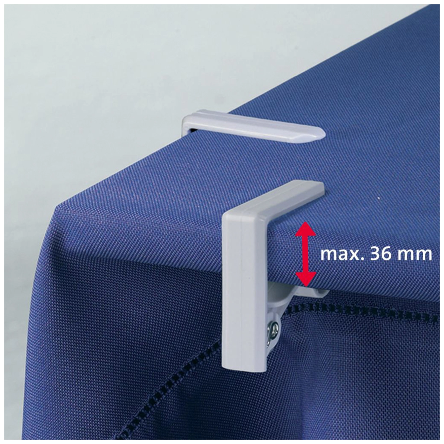 4 pinces à nappe