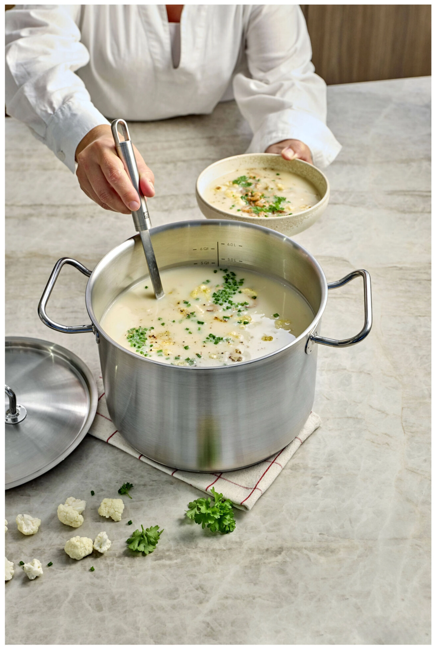 Casserole haute Classic Pro 3 avec couvercle