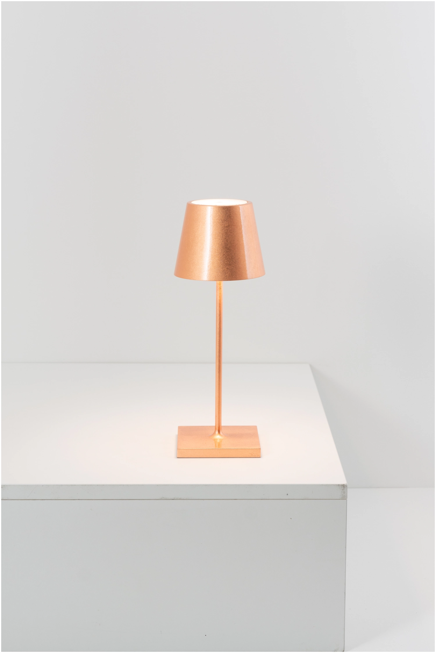 Poldina Pro mini Tischlampe