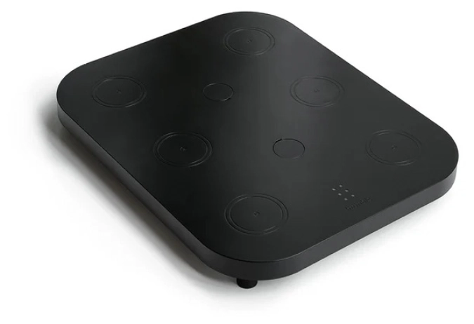 Wireless Ladegerät mit 6 Docks für One und Two